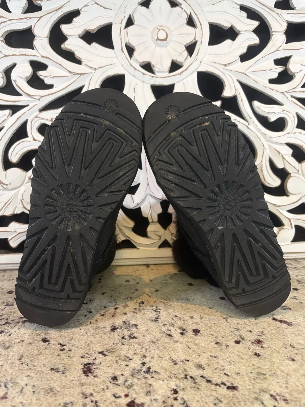 UGG Mini Bailey Bow II Black Boots Size 8